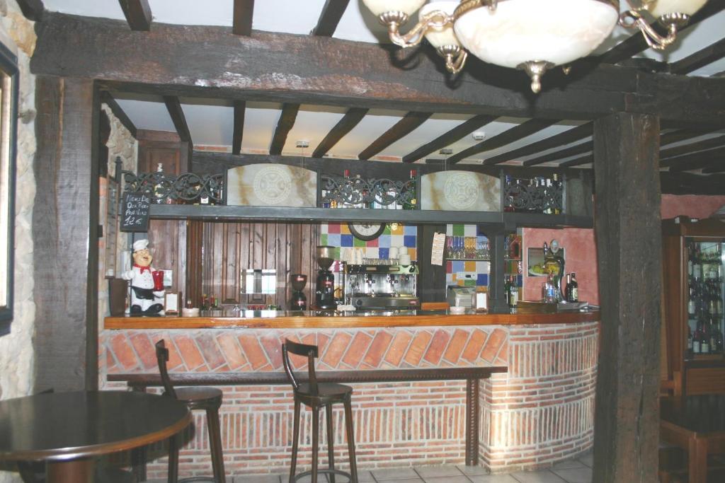 Posada La Venta De Quijas מראה חיצוני תמונה